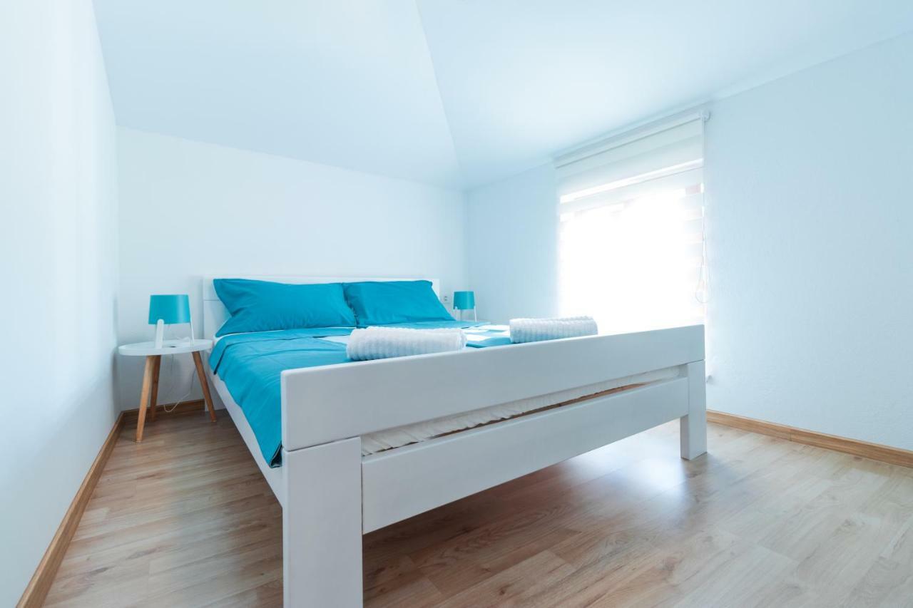 Apartments Amavi إيزولا المظهر الخارجي الصورة