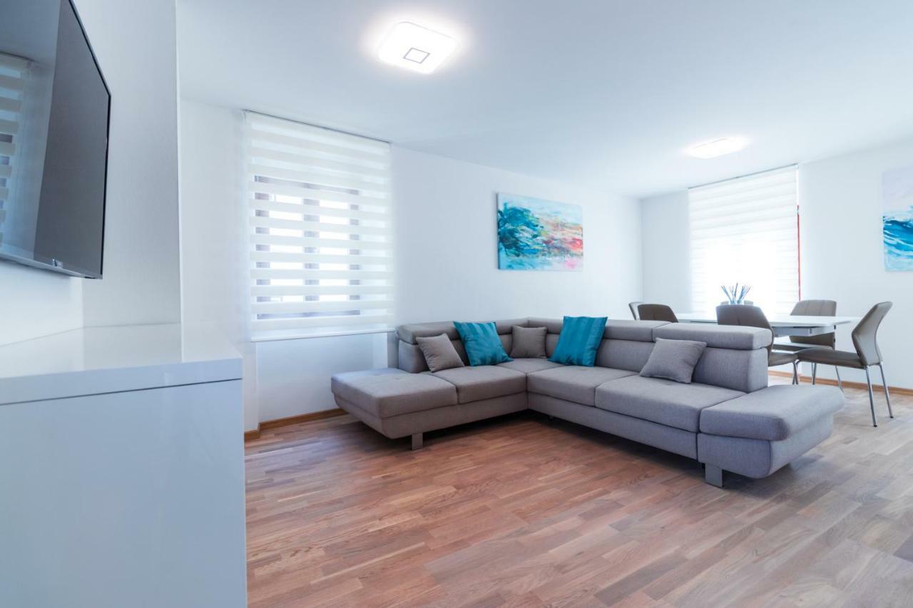 Apartments Amavi إيزولا المظهر الخارجي الصورة