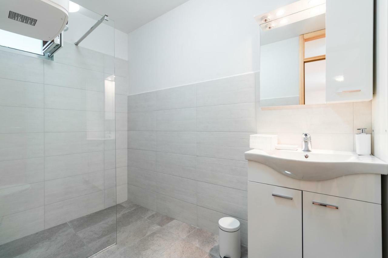 Apartments Amavi إيزولا المظهر الخارجي الصورة